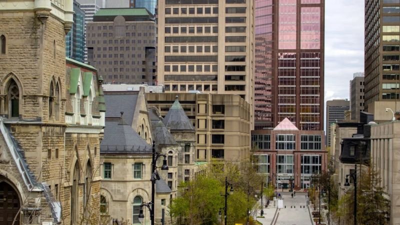 What is Air Transat Corporate Office Headquarters