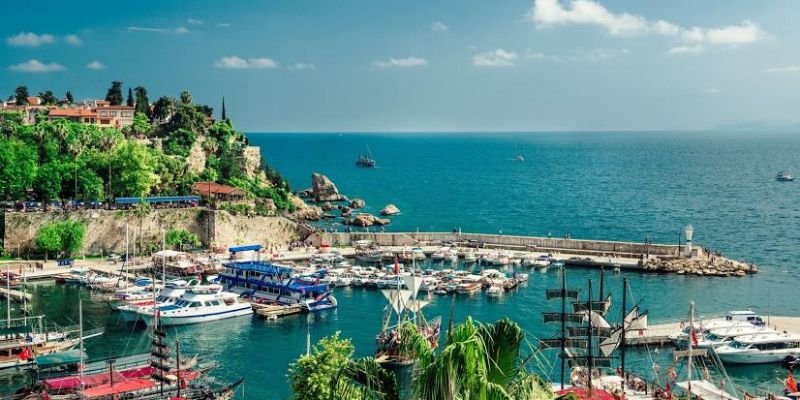 Turkish Airlines Antalya Office in Turkey