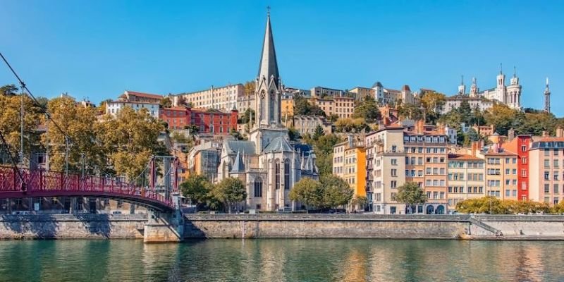EasyJet Lyon Office in France