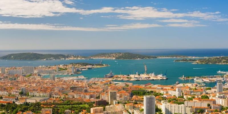 EasyJet Toulon Office in France