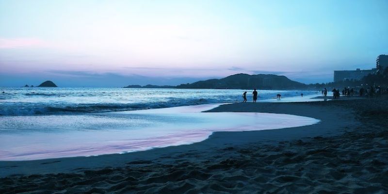 United Airlines Ixtapa Zihuatanejo Office in Mexico