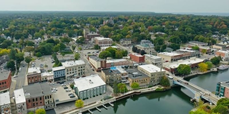Cape Air Manistee Office in Michigan